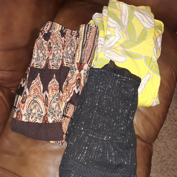 Bundle 3 Strapless Dresses - Picture 2 of 5